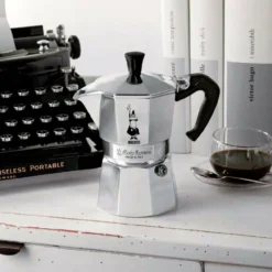 Caffettiera Moka Express 4 tazze
