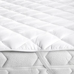Topper trapuntato con elastici per letto matrimoniale 170x200 cm